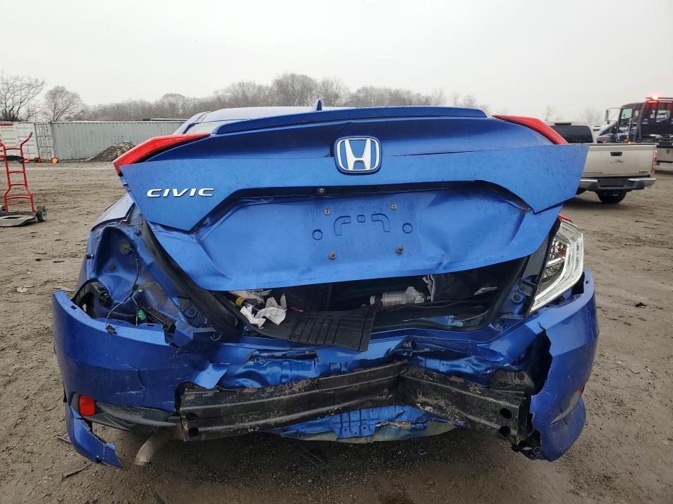 Photo 6 from auction – 2016 HONDA CIVIC with VIN 2HGFC1F73GH641078