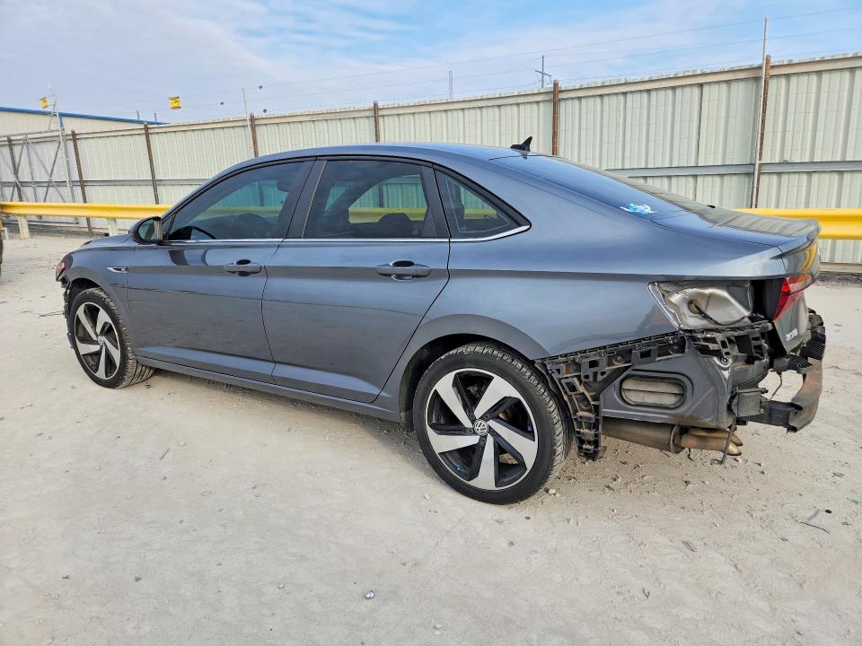 Photo 2 from auction – 2019 VOLKSWAGEN JETTA SEL with VIN 3VWE57BU9KM248230