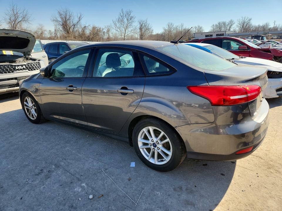 Photo 2 from auction – 2015 FORD FOCUS with VIN 1FADP3F27FL274266