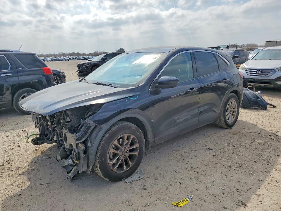 Photo 1 from auction – 2021 FORD ESCAPE with VIN 1FMCU0G69MUA43192