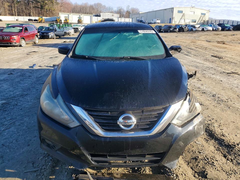 Photo 5 from auction – 2017 NISSAN ALTIMA with VIN 1N4AL3AP6HC156150