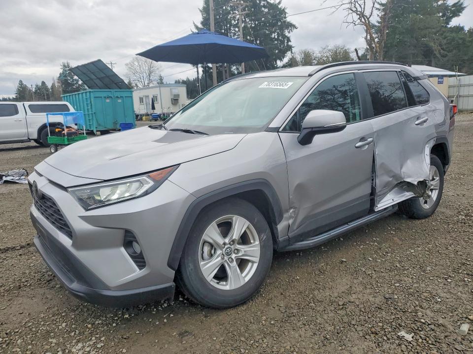 TOYOTA RAV4 2020 with VIN 2T3P1RFV8LC090955 - Photo from auction
