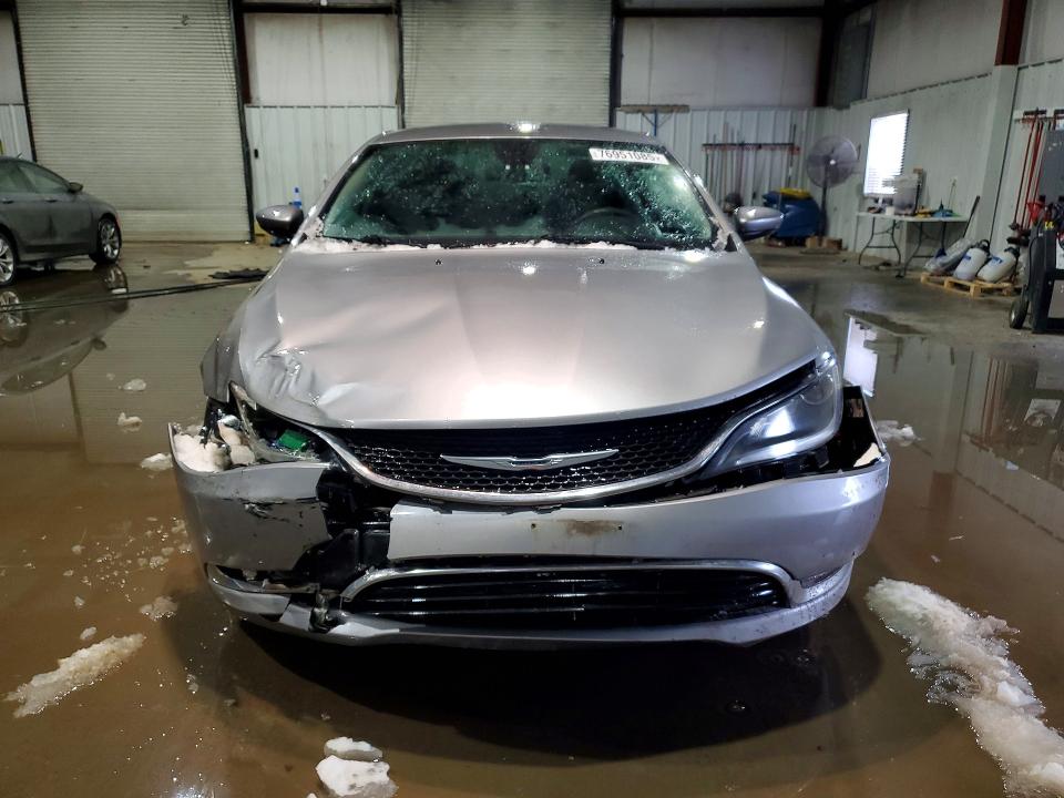 Photo 5 from auction – 2015 CHRYSLER 200 LIMITE with VIN 1C3CCCAB5FN744232