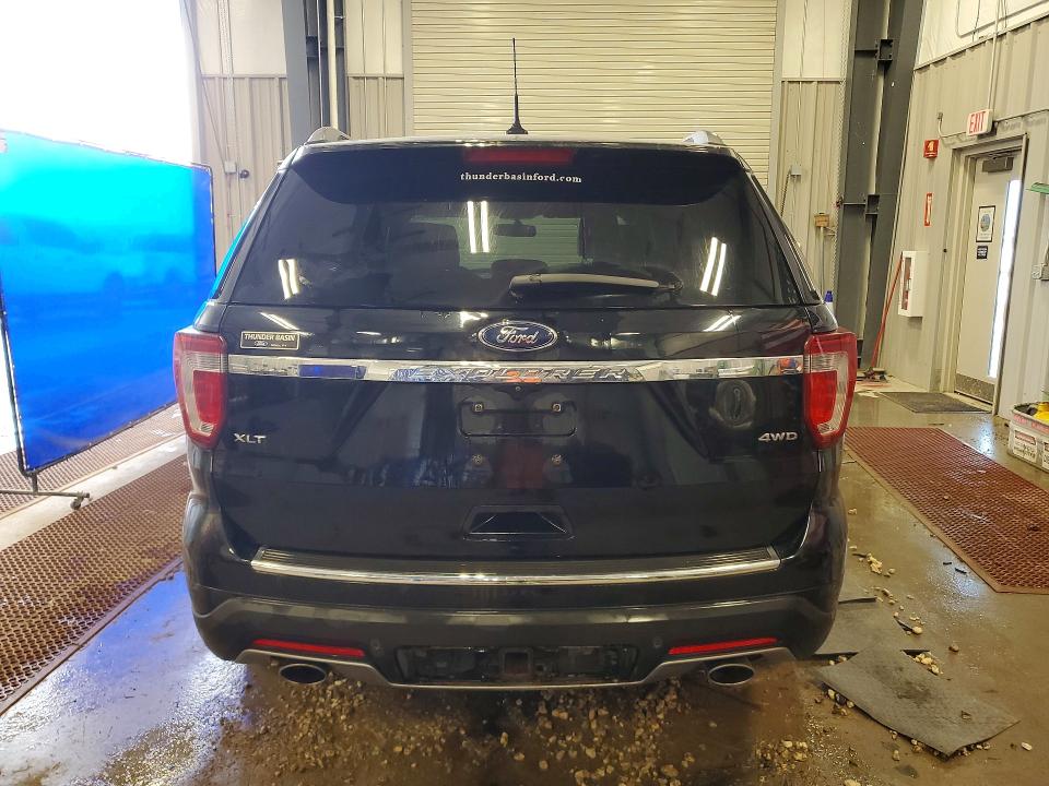 Photo 6 from auction – 2018 FORD EXPLORER with VIN 1FM5K8D88JGB08773