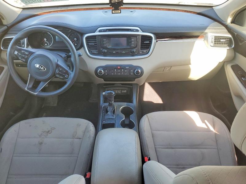 Photo 8 from auction – 2017 KIA SORENTO with VIN 5XYPG4A50HG318220