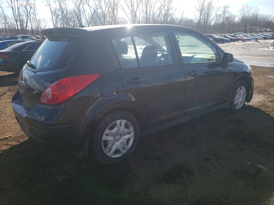 Photo 3 from auction – 2011 NISSAN VERSA S with VIN 3N1BC1CP2BL390316