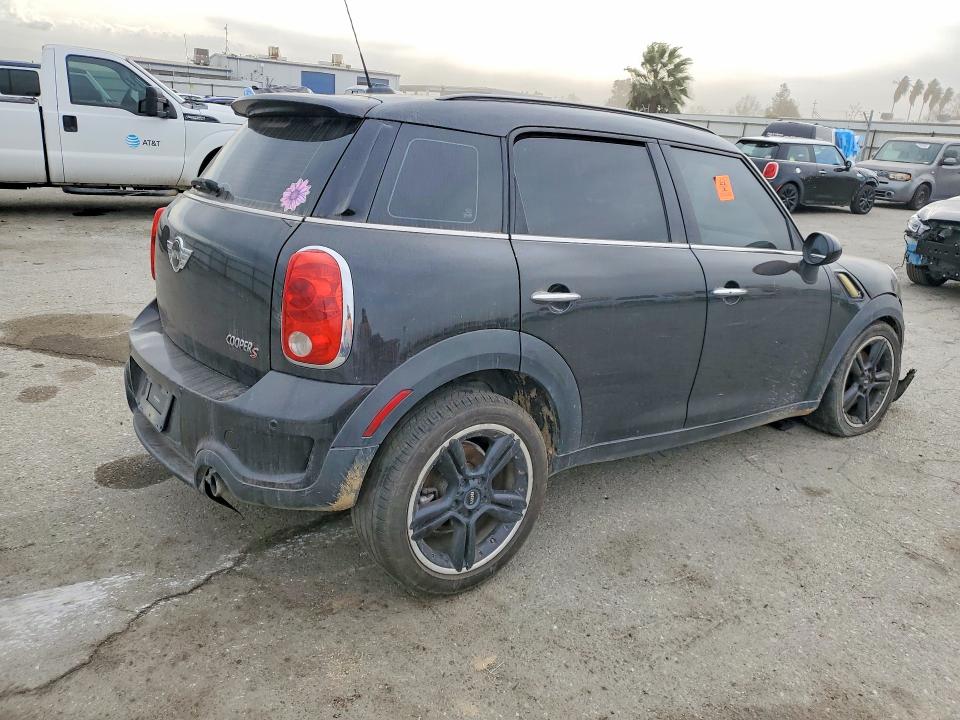 Photo 3 from auction – 2013 MINI COOPER with VIN WMWZC3C5XDWP20834