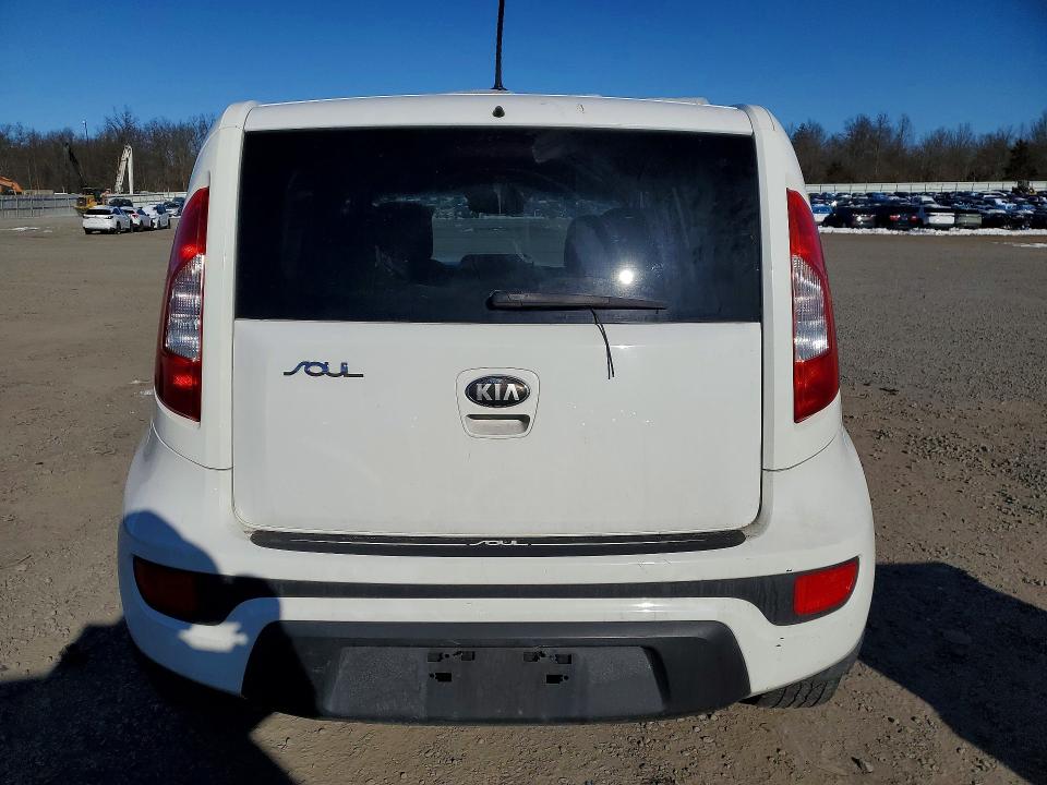Photo 6 from auction – 2013 KIA SOUL + with VIN KNDJT2A66D7578577
