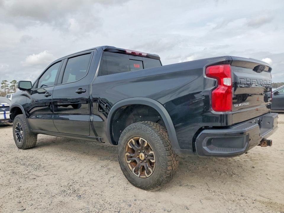 Photo 2 from auction – 2023 CHEVROLET SILVERADO with VIN 3GCUDHEL1PG360567