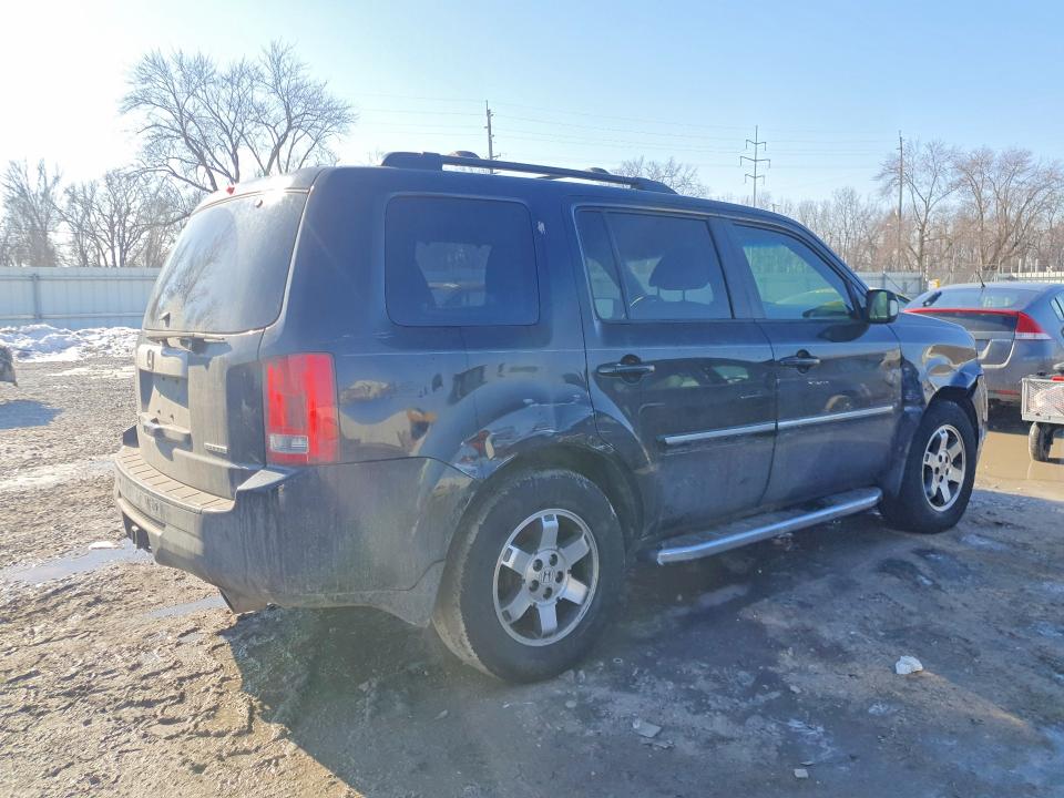 Photo 3 from auction – 2013 HONDA PILOT with VIN 5FNYF3H91DB020271