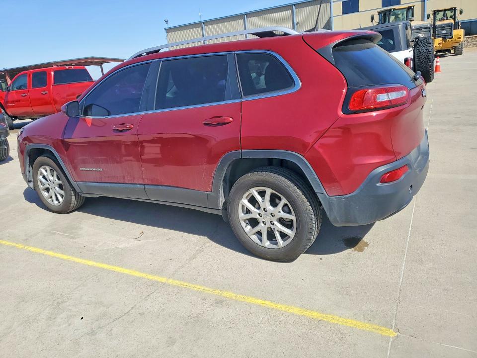 Photo 2 from auction – 2017 JEEP CHEROKEE with VIN 1C4PJLCB6HD222315