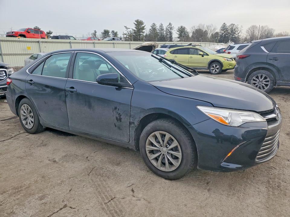 Photo 4 from auction – 2017 TOYOTA CAMRY with VIN 4T1BF1FK8HU416688