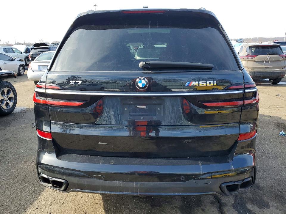 Photo 6 from auction – 2023 BMW X7 M60I with VIN 5UX33EM0XP9N47020
