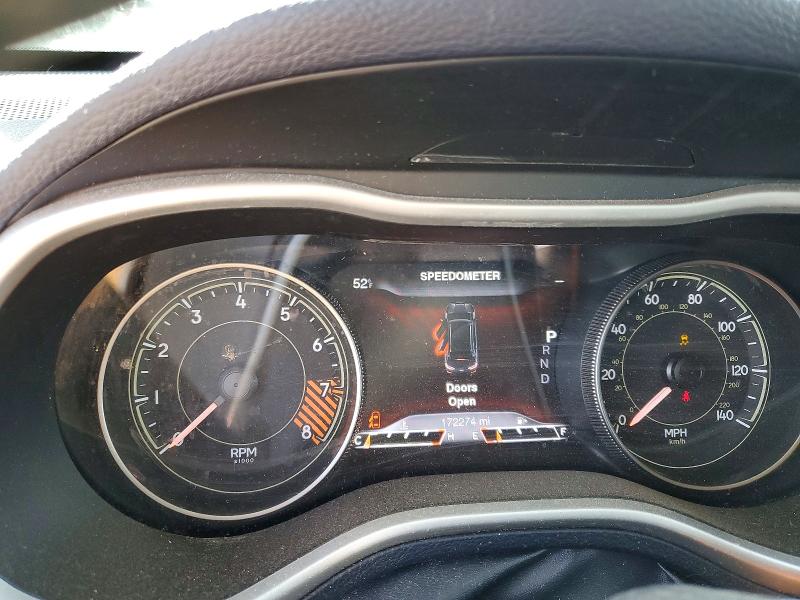 Photo 9 from auction – 2014 JEEP CHEROKEE with VIN 1C4PJMDS1EW266176