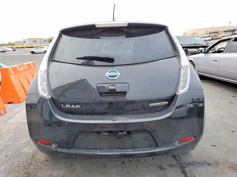 Photo 6 from auction – 2015 NISSAN LEAF with VIN 1N4AZ0CP4FC318820