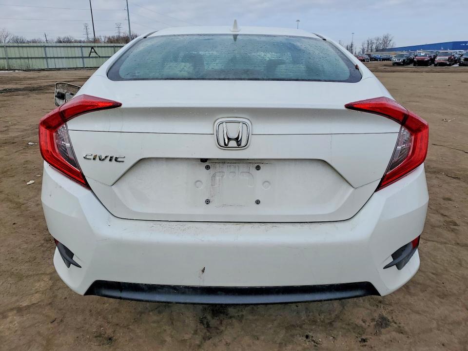 Photo 6 from auction – 2017 HONDA CIVIC with VIN 19XFC2F89HE050005