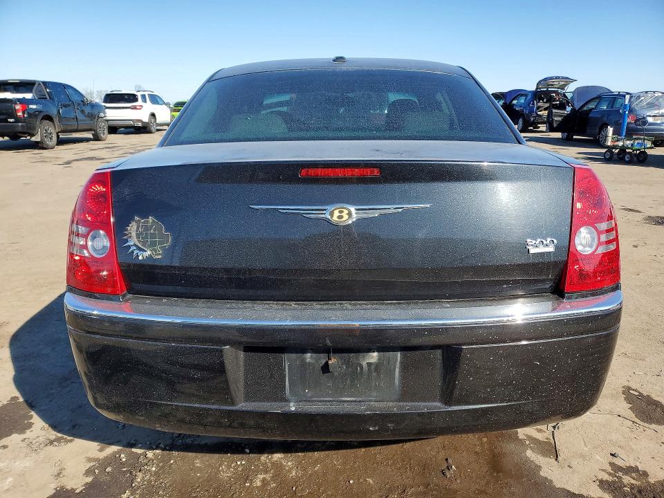 Photo 6 from auction – 2009 CHRYSLER 300 LIMITE with VIN 2C3LA33V69H541800