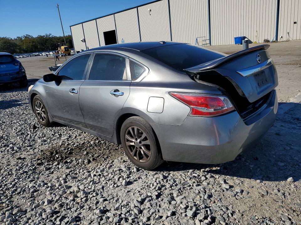 Photo 2 from auction – 2015 NISSAN ALTIMA 2.5 with VIN 1N4AL3AP8FN918332