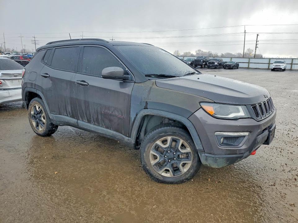 Photo 4 from auction – 2018 JEEP COMPASS with VIN 3C4NJDDBXJT150899