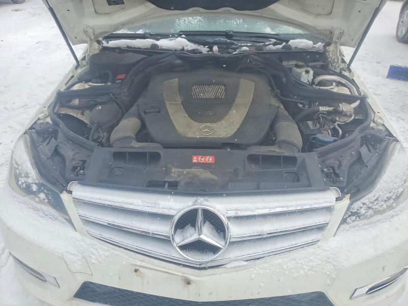 Photo 11 from auction – 2012 MERCEDES-BENZ C with VIN WDDGF8BB0CR227611