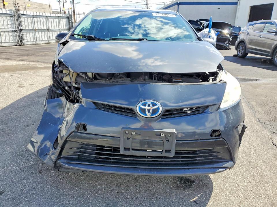 Photo 5 from auction – 2013 TOYOTA PRIUS with VIN JTDKN3DU6D1708536