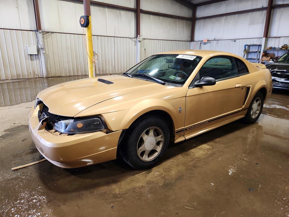 FORD MUSTANG 2000 with VIN 1FAFP4044YF229439 - Photo from auction