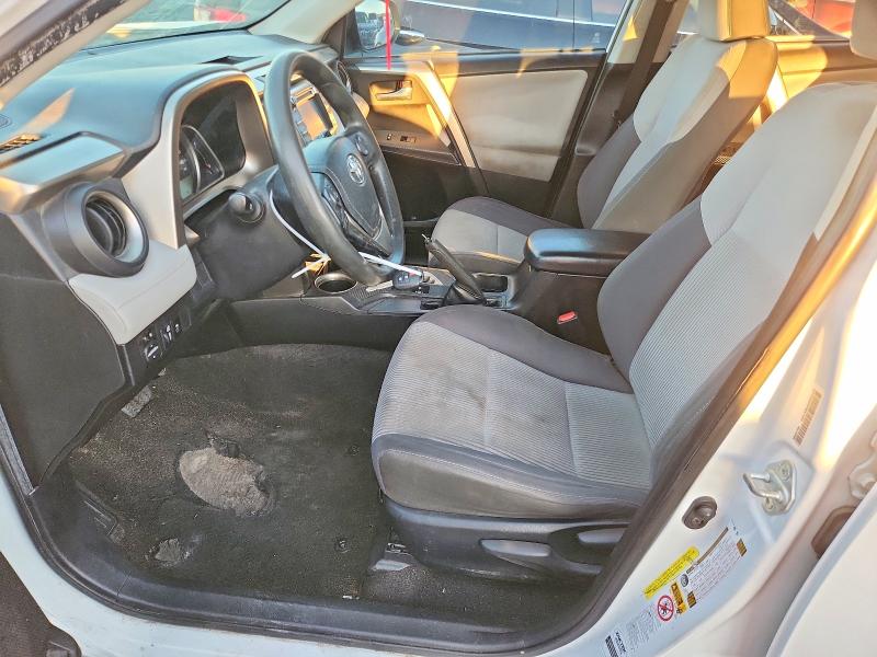 Photo 7 from auction – 2015 TOYOTA RAV4 XLE with VIN JTMWFREV8FD078741