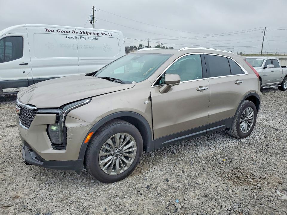 CADILLAC XT4 2025 with VIN 1GYFZCR40SF131463 - Photo from auction