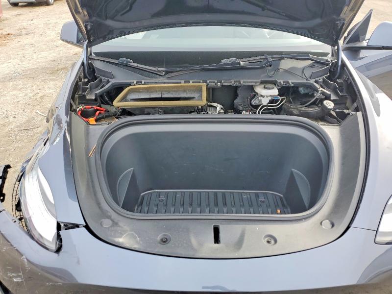 Photo 12 from auction – 2021 TESLA MODEL Y with VIN 5YJYGDEE8MF106648