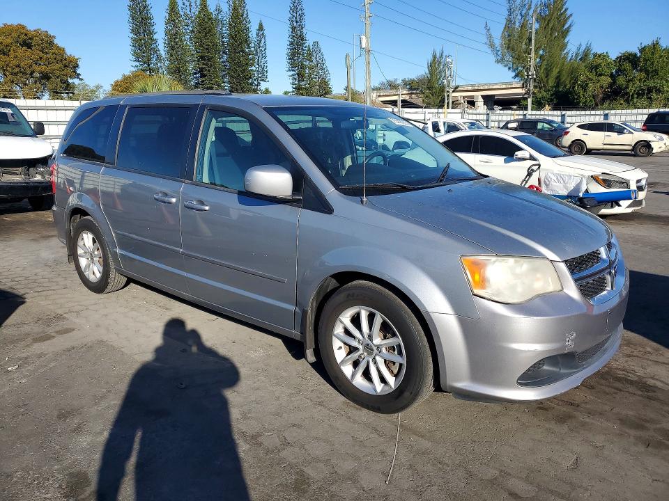 Photo 4 from auction – 2014 DODGE GRAND CARA with VIN 2C4RDGCG7ER283961