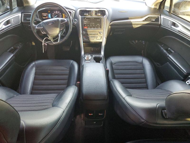 Photo 8 from auction – 2017 FORD FUSION with VIN 3FA6P0H70HR403100