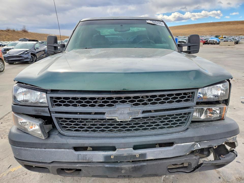 Photo 5 from auction – 2003 CHEVROLET SILVERADO with VIN 1GCEK19ZX3Z289878