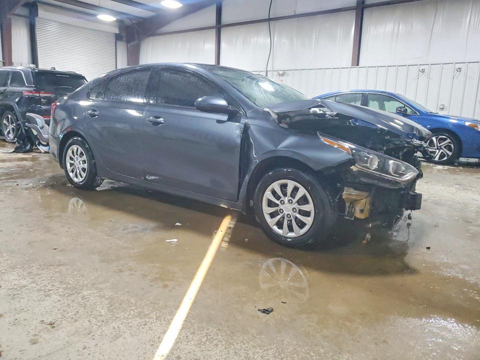Photo 4 from auction – 2019 KIA FORTE with VIN 3KPF24AD6KE079990