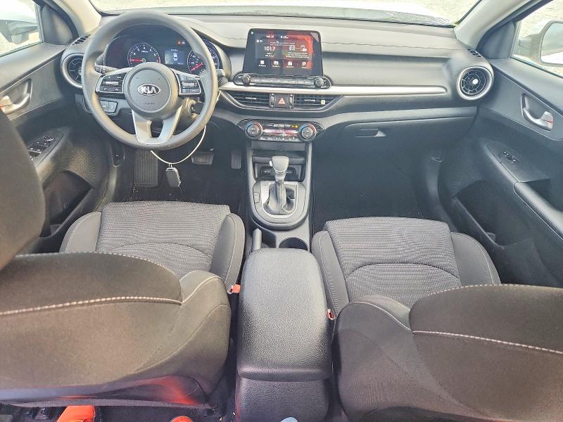 Photo 8 from auction – 2019 KIA FORTE LX with VIN 3KPF24AD3KE120026