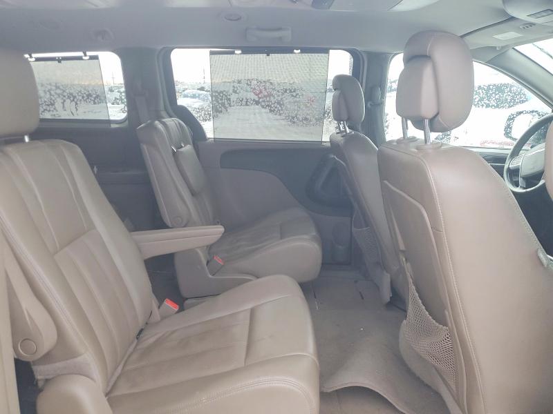 Photo 11 from auction – 2014 CHRYSLER TOWN & COU with VIN 2C4RC1CG1ER178221