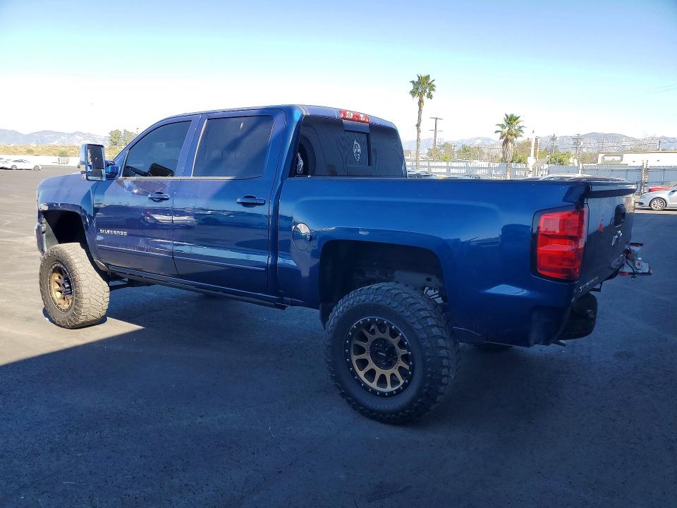Photo 2 from auction – 2017 CHEVROLET SILVERADO with VIN 3GCPCREC1HG450583