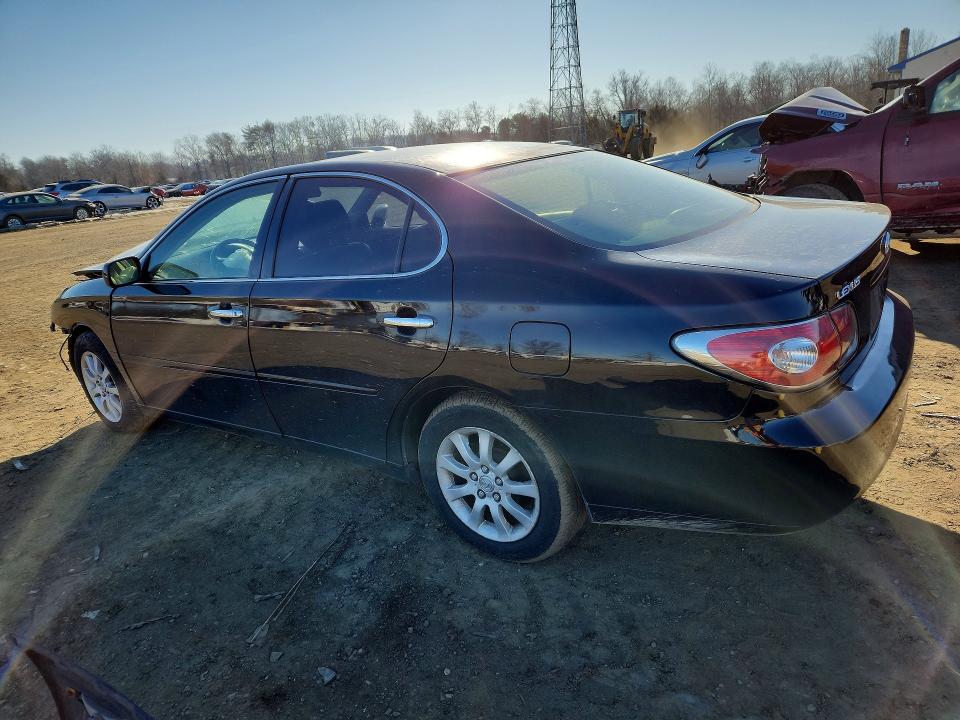 Photo 2 from auction – 2004 LEXUS ES 330 with VIN JTHBA30G045026559