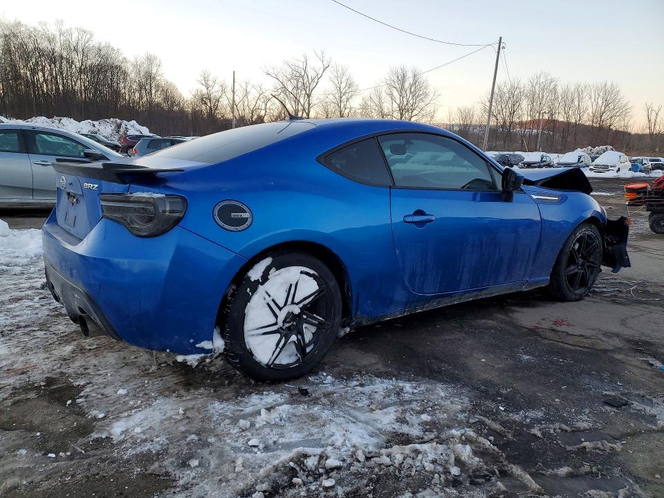Photo 3 from auction – 2013 SUBARU BRZ with VIN JF1ZCAC16D2609036