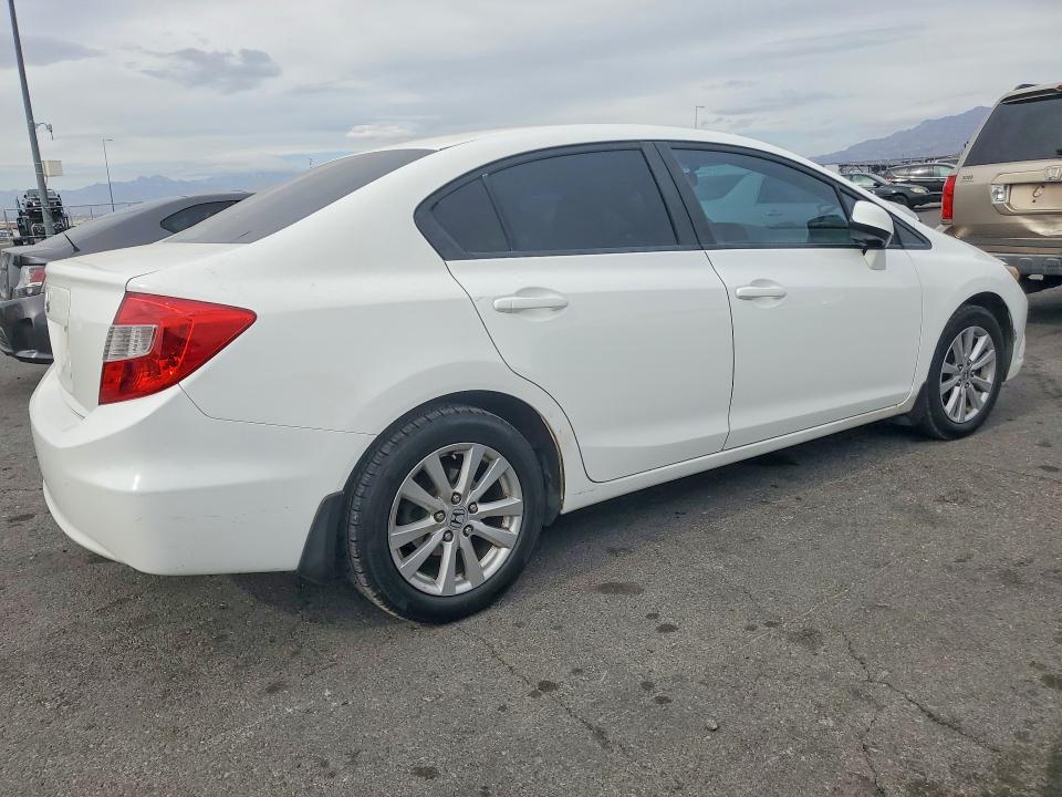 Photo 3 from auction – 2012 HONDA CIVIC with VIN 19XFB2F87CE375747