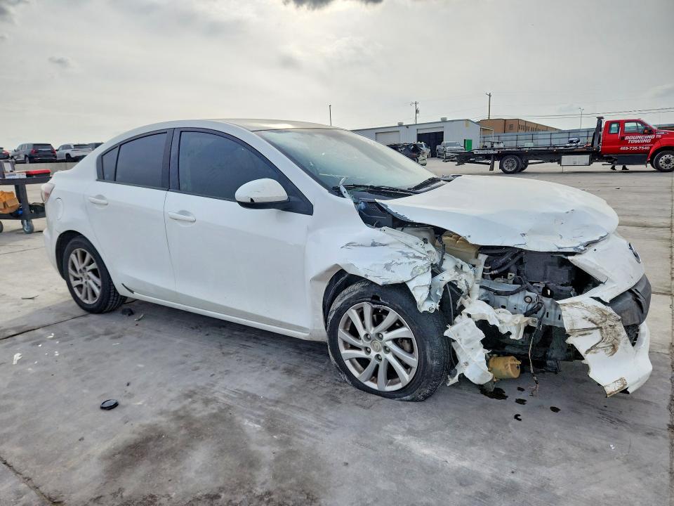 Photo 4 from auction – 2012 MAZDA 3 with VIN JM1BL1VF2C1515292