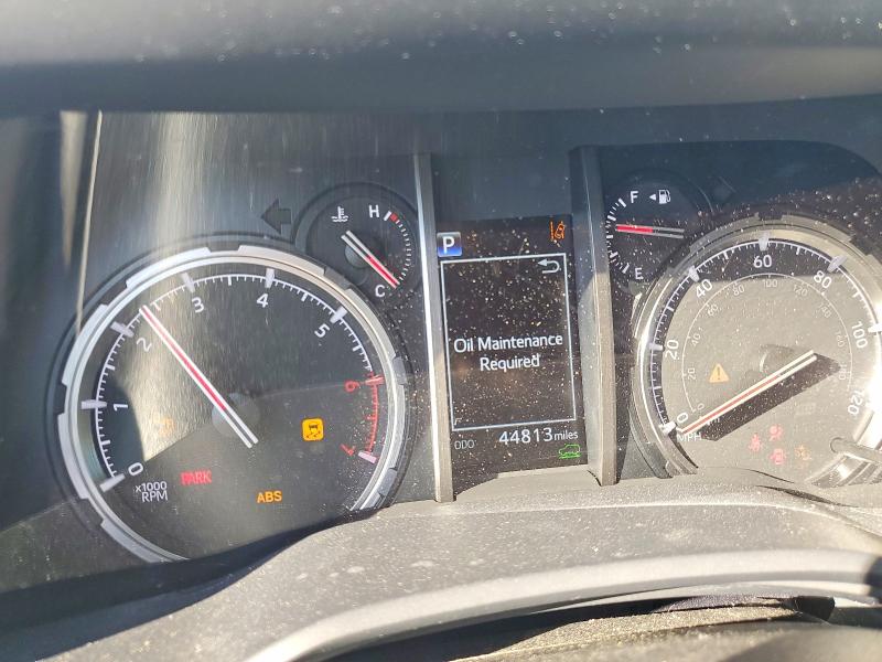Photo 9 from auction – 2023 TOYOTA 4RUNNER with VIN JTERU5JR7P6193532