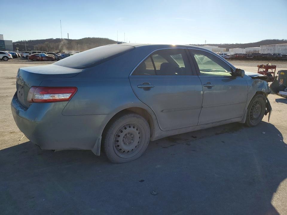 Photo 3 from auction – 2010 TOYOTA CAMRY with VIN 4T4BF3EK4AR061365