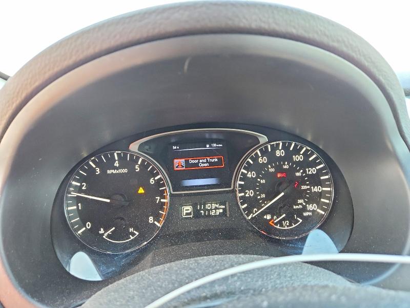 Photo 9 from auction – 2015 NISSAN ALTIMA with VIN 1N4AL3APXFN901337