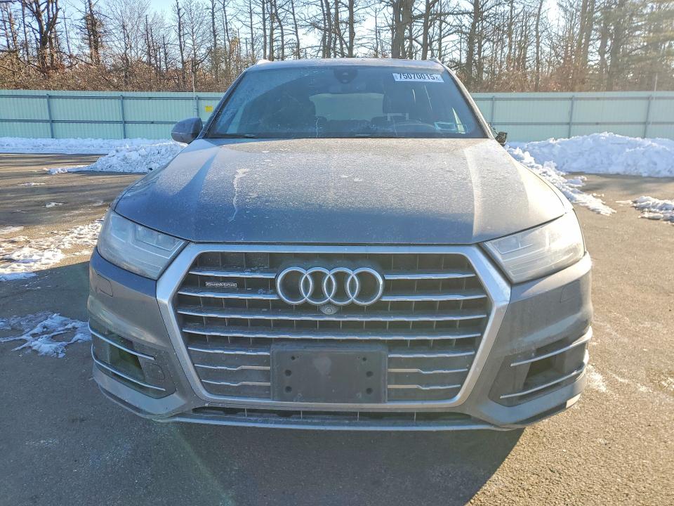 Photo 5 from auction – 2017 AUDI Q7 PREMIUM with VIN WA1LAAF72HD017241