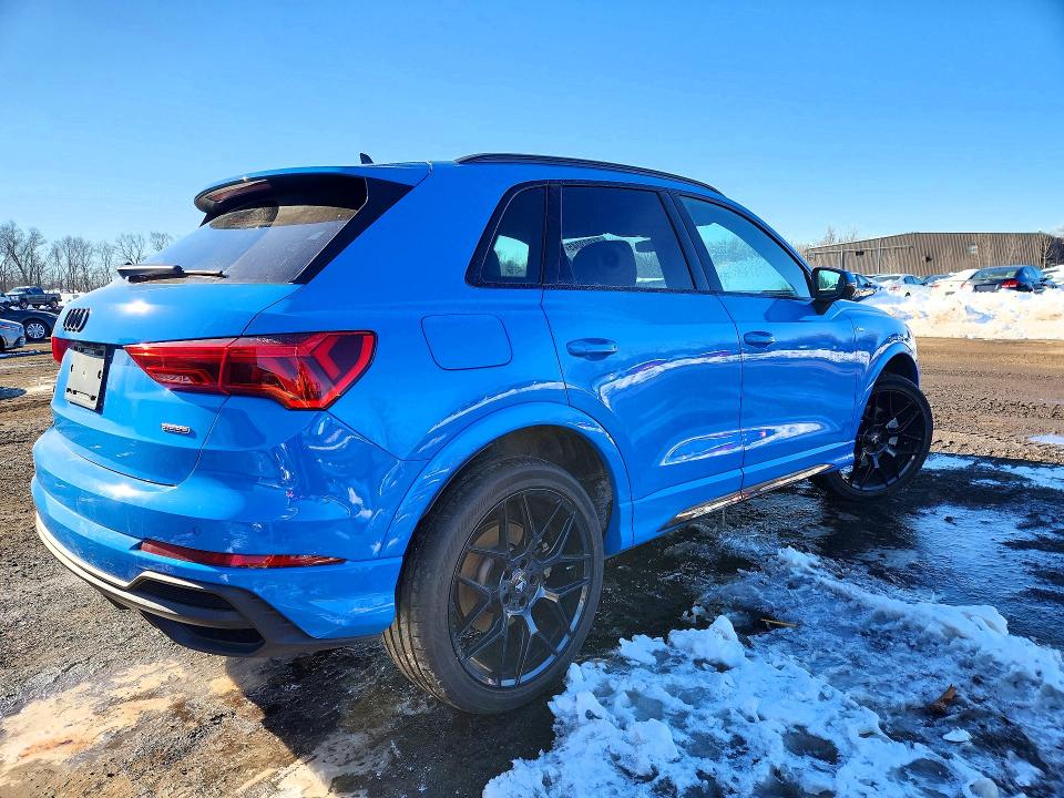 Photo 3 from auction – 2023 AUDI Q3 with VIN WA1EECF38P1107371