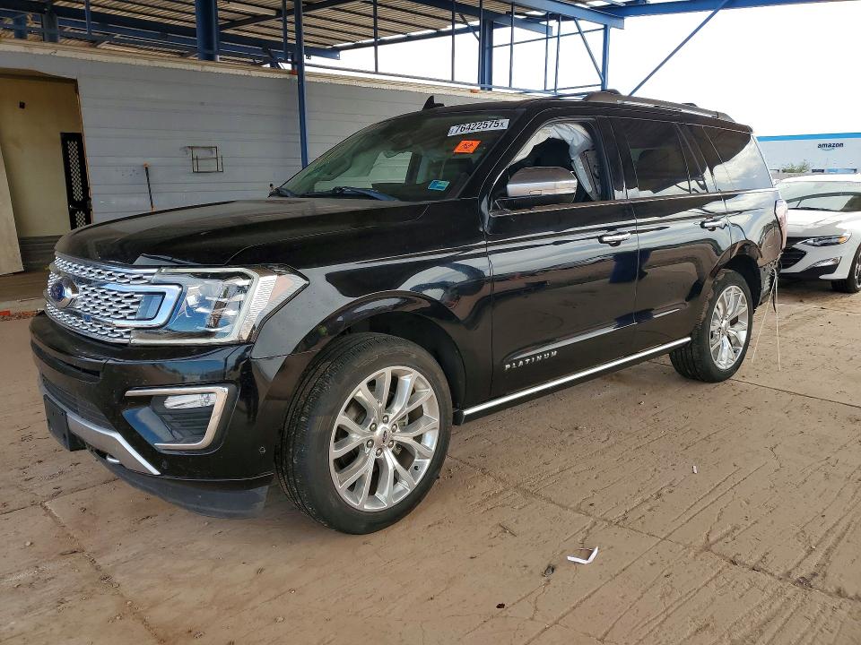 FORD EXPEDITION 2018 with VIN 1FMJU1MT2JEA58775 - Photo from auction