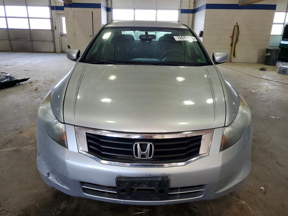 Photo 5 from auction – 2010 HONDA ACCORD with VIN 1HGCP2F30AA127141