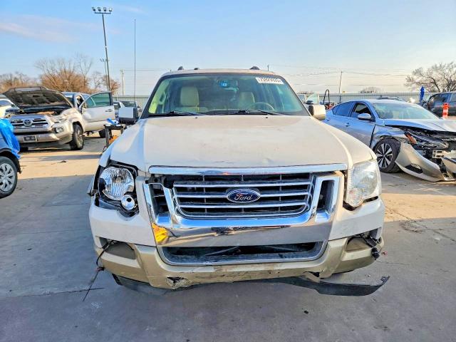 Photo 5 from auction – 2010 FORD EXPLORER E with VIN 1FMEU6EE0AUA58813