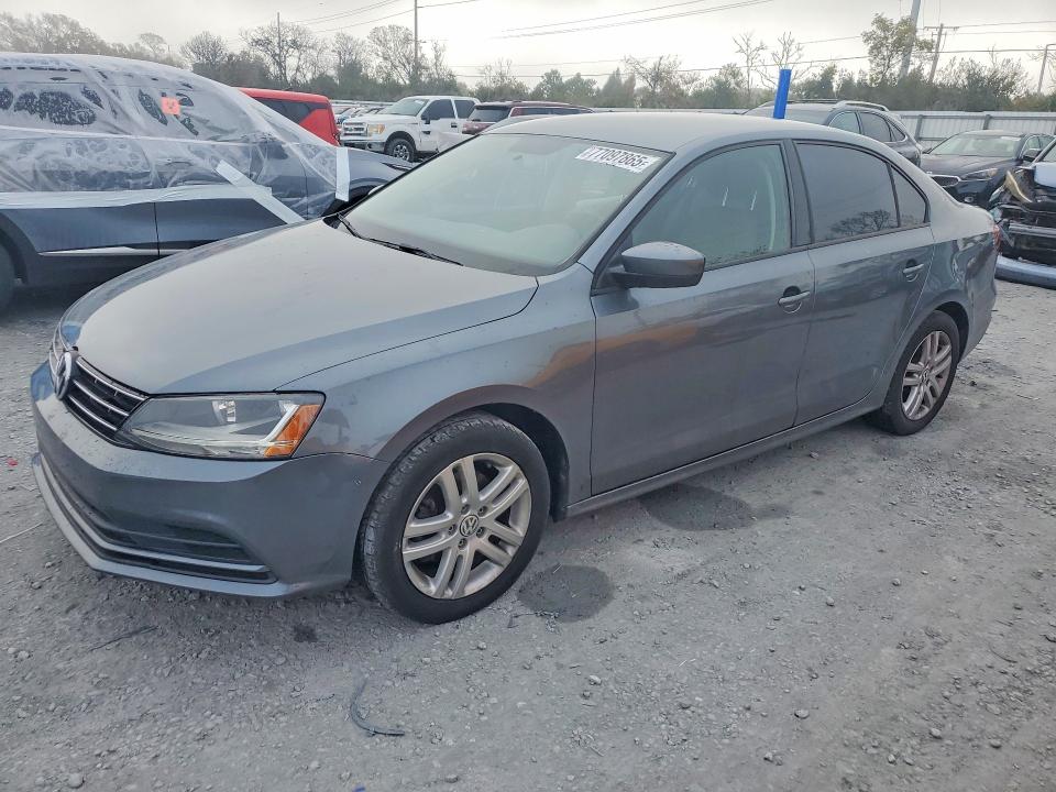 VOLKSWAGEN JETTA 2018 with VIN 3VW2B7AJXJM242776 - Photo from auction