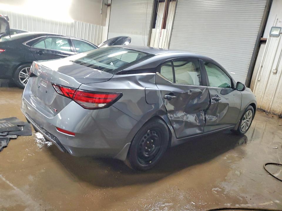 Photo 3 from auction – 2023 NISSAN SENTRA with VIN 3N1AB8BV8PY325102